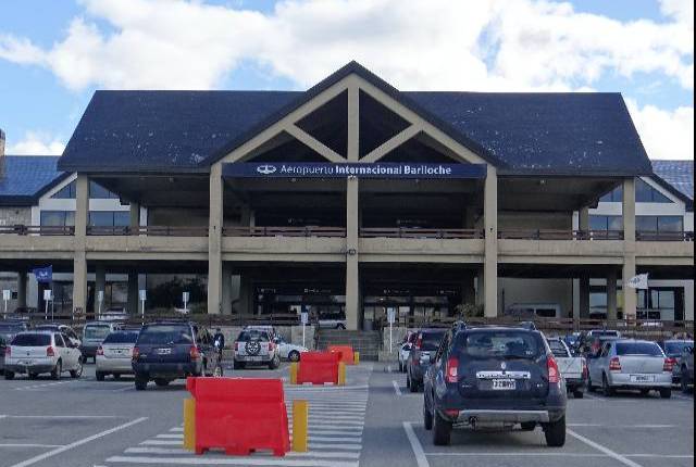 Traslados desde y hacia el Aeropuerto de Bariloche